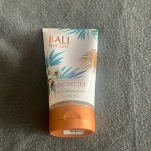 Bath and Body Works Bali Blue Surf Scrub